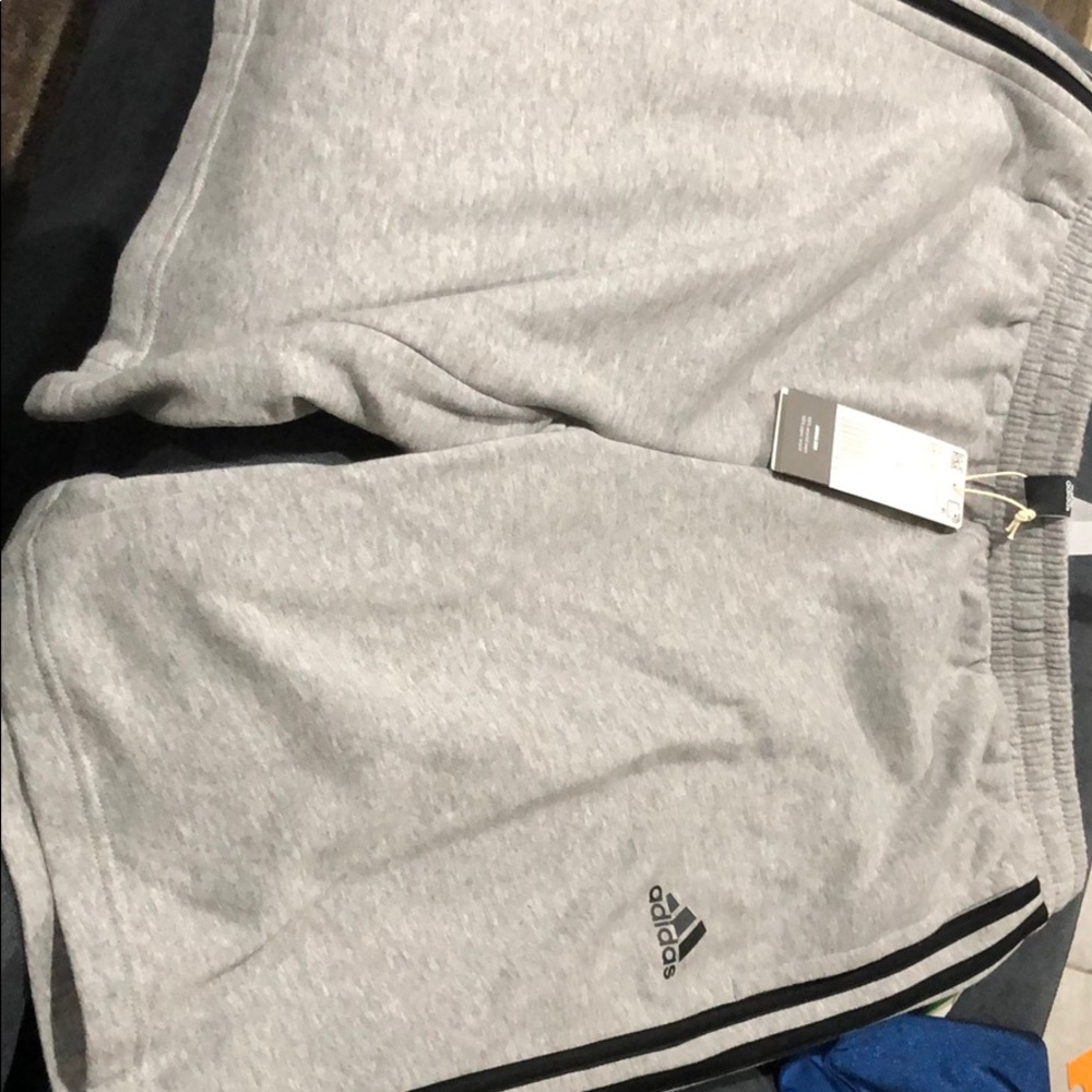 Men’s Large Adidas Shorts new with tags !!